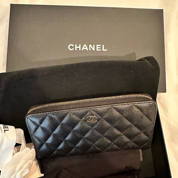 Chanel Black caviar wallet - Picture 4 of 6